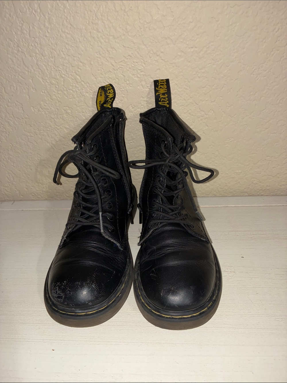 Dr. Martens Black Leather Lace-Up Ankle Boots with inner zippers size 2
